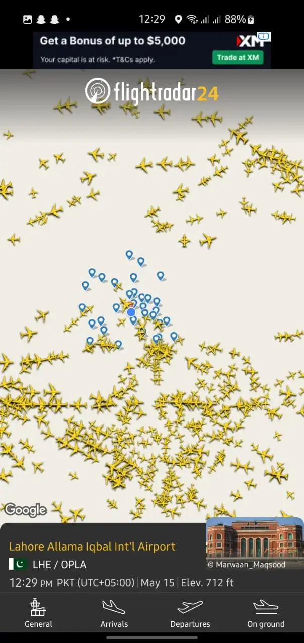 Track Airport flight with Flightradar24 for free