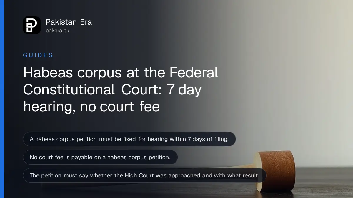 A wooden gavel on a dark wooden table, for an article on habeas corpus petition federal constitutional court
